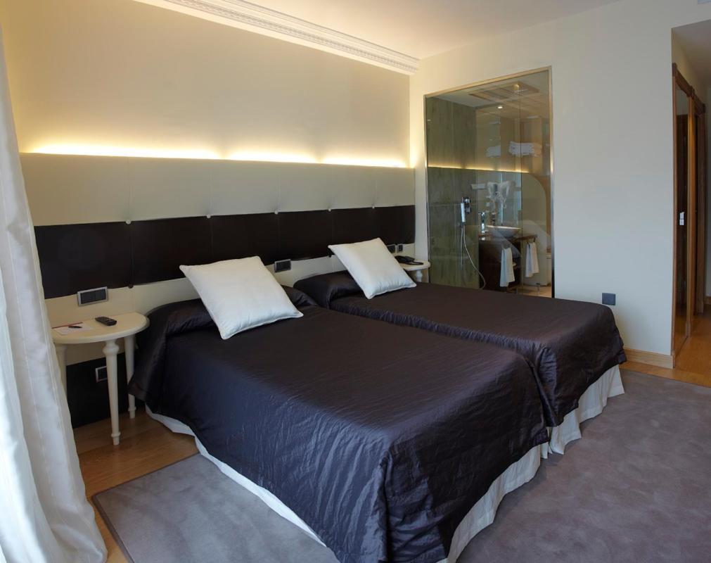 Hotel Campoamor Oviedo Kültér fotó